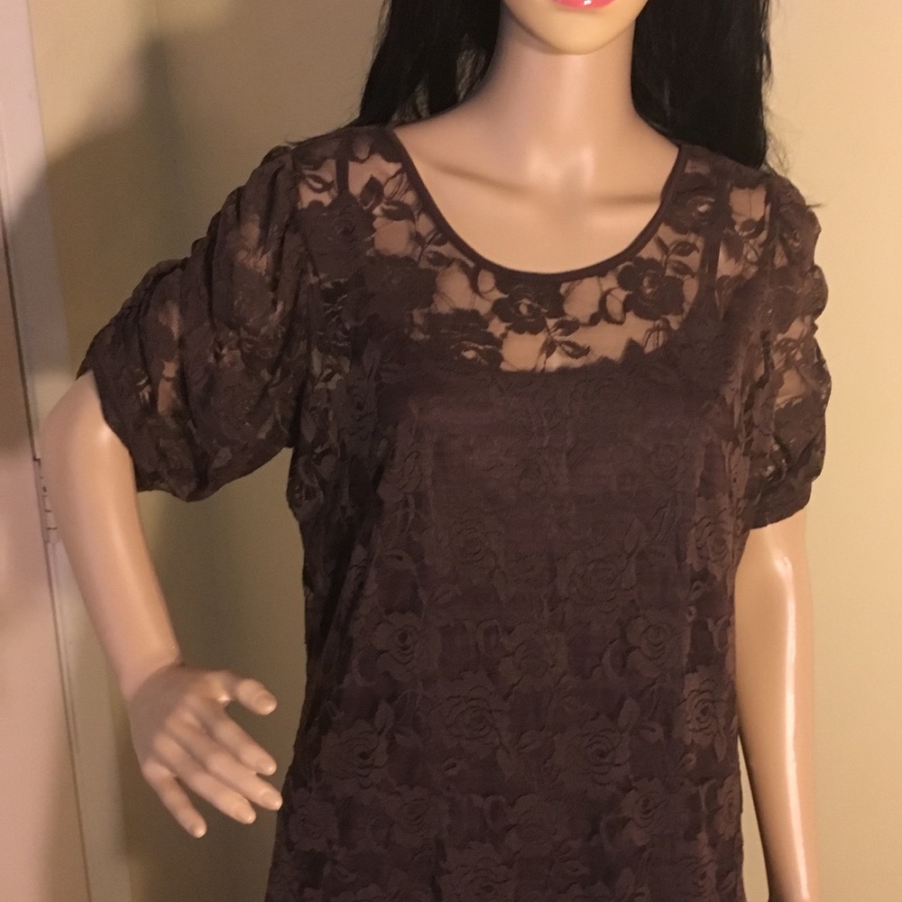 Rose Lace, Brown Top with Cami underneath - Picture 2 of 5